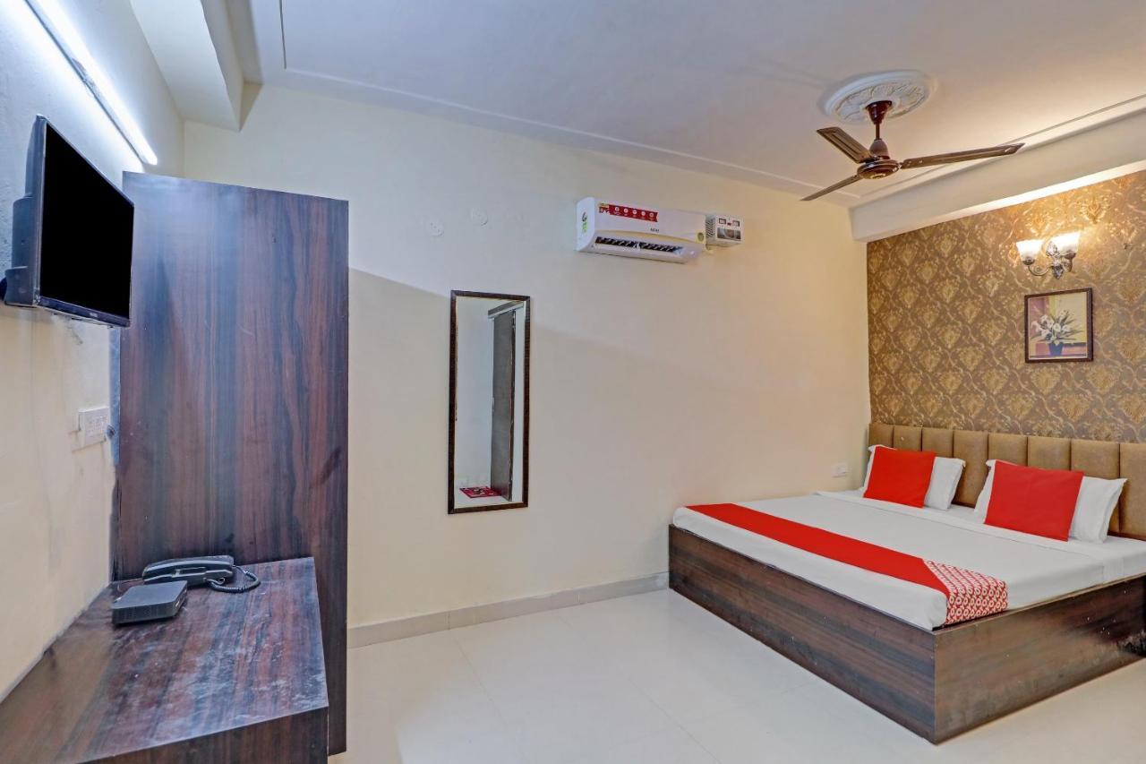 Hotel O Sky View Ludhiana Eksteriør billede