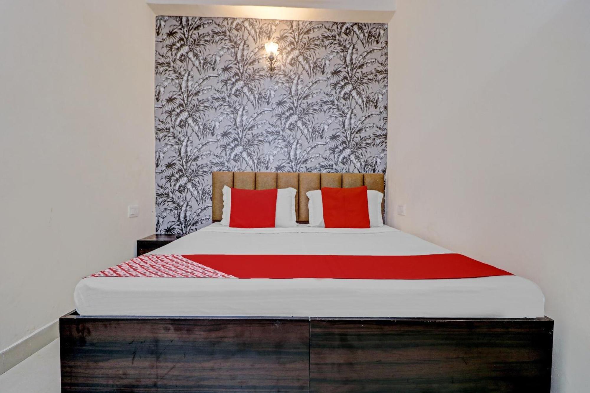 Hotel O Sky View Ludhiana Eksteriør billede