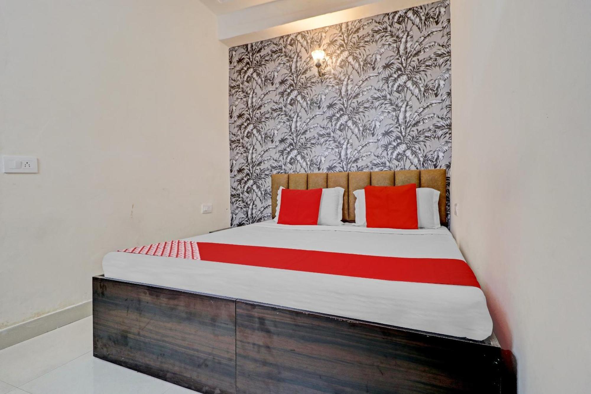 Hotel O Sky View Ludhiana Eksteriør billede