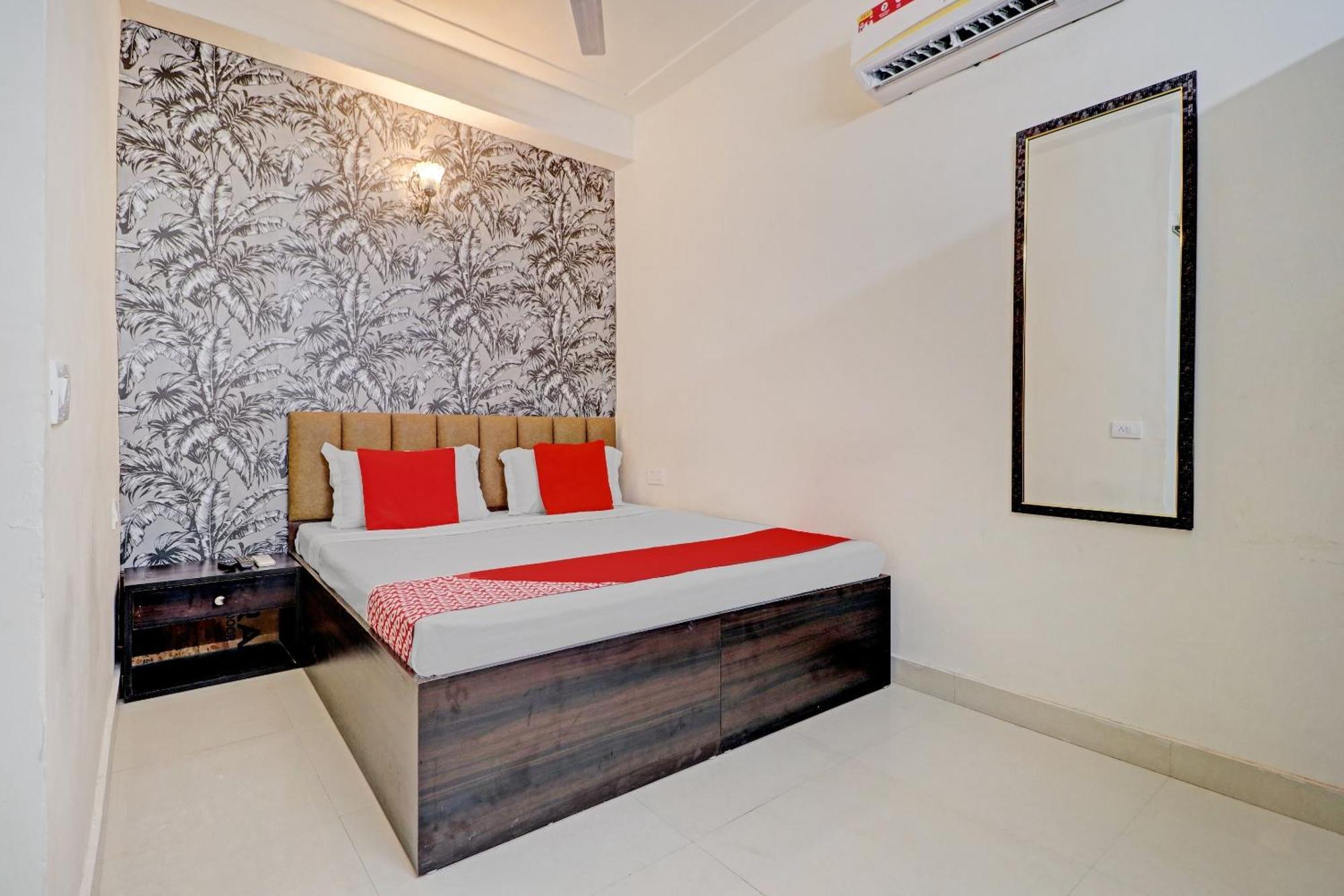 Hotel O Sky View Ludhiana Eksteriør billede
