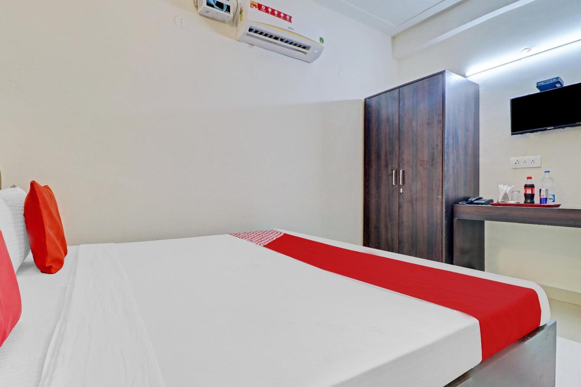 Hotel O Sky View Ludhiana Eksteriør billede